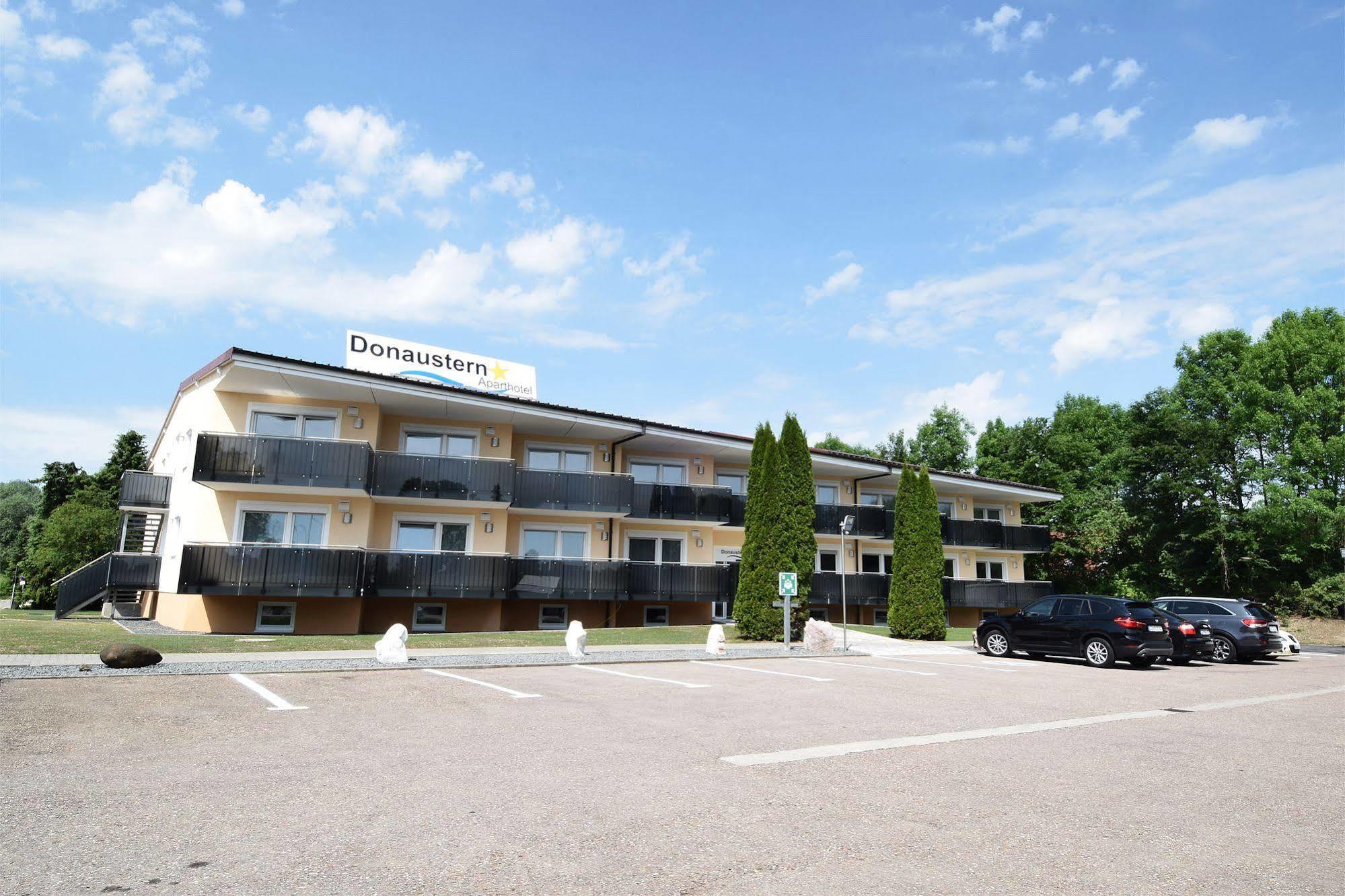 Aparthotel Donaustern Asbach-Baumenheim Exterior photo